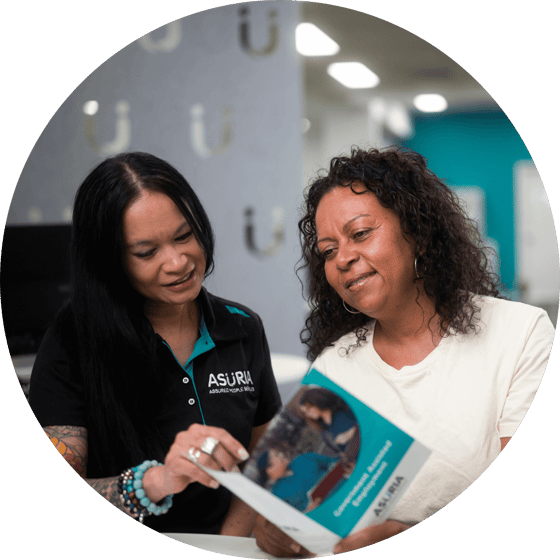 1 - Leafing through brochure(2)